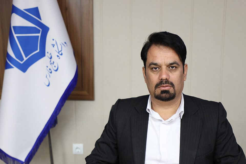  Erfan  Tabesh